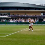 Wang Qiang finding confidence at Wimbledon